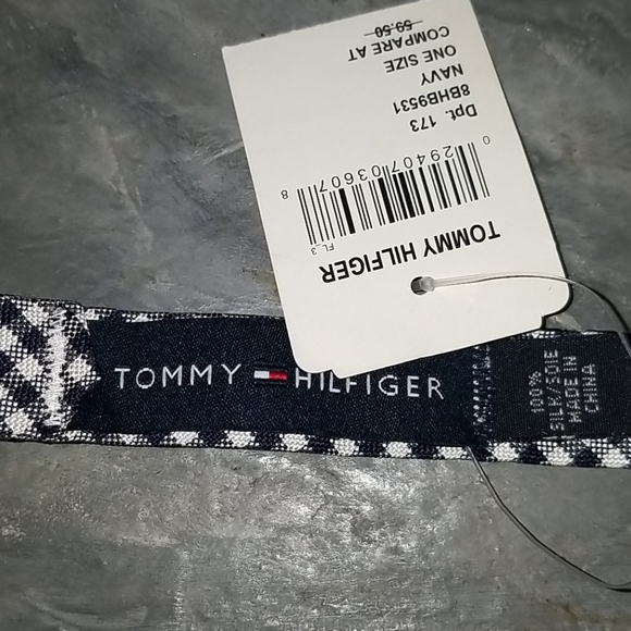 TOMMY HILFIGER SELF TIE BOWTIE - Picture 4 of 4